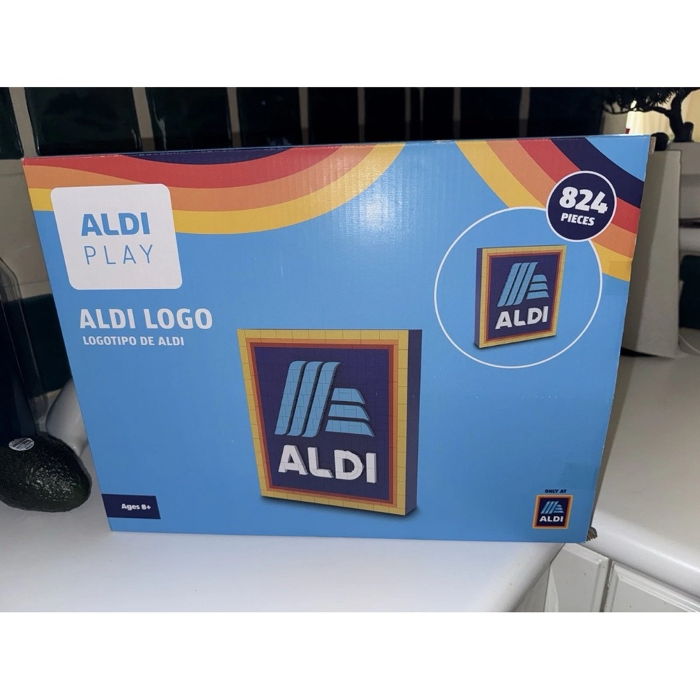 ALDI Play Kids Building Set - Blue ALDI Logo Puzzle (824 Pieces)